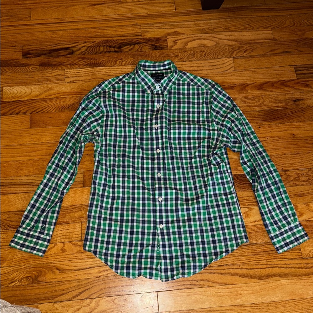Men’s Croft & Barrow Button Down Shirt Medium Green/White/Blue Plaid